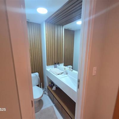 b15b7176-ae7a-4828-bc88-098f937f9599