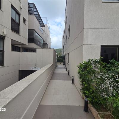 ae0eba70-2ec1-4582-8ee9-1a6eba046539