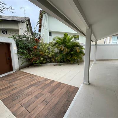 WhatsApp Image 2025-07-10 at 09.17.21.jpeg