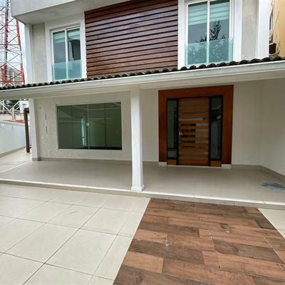 WhatsApp Image 2025-07-10 at 09.17.24 (1).jpeg