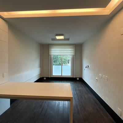 WhatsApp Image 2025-07-10 at 09.18.31 (1).jpeg