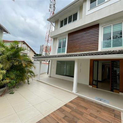 WhatsApp Image 2025-07-10 at 09.17.19 (1).jpeg