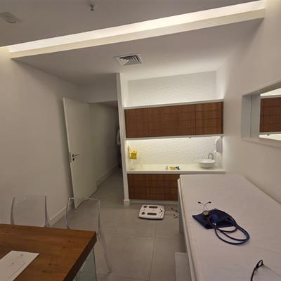 afe7d436-c1f0-4a8a-8044-36360092162f