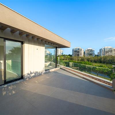 WhatsApp Image 2025-10-24 at 15.28.19 (1).jpeg