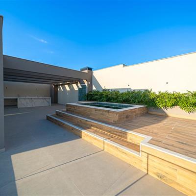 WhatsApp Image 2025-10-24 at 15.28.19 (6).jpeg