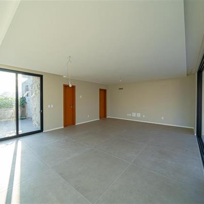 WhatsApp Image 2025-10-24 at 15.28.19 (14).jpeg