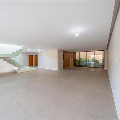 WhatsApp Image 2025-10-24 at 15.28.21 (25).jpeg