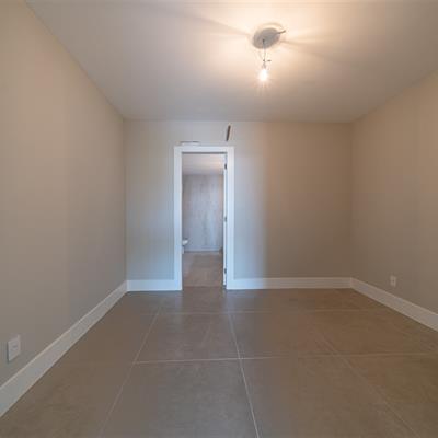 Master-Suite-closet-1