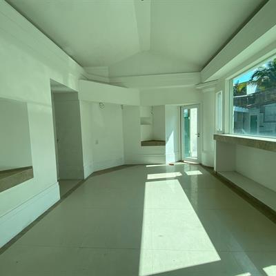 WhatsApp Image 2025-07-15 at 14.18.17.jpeg